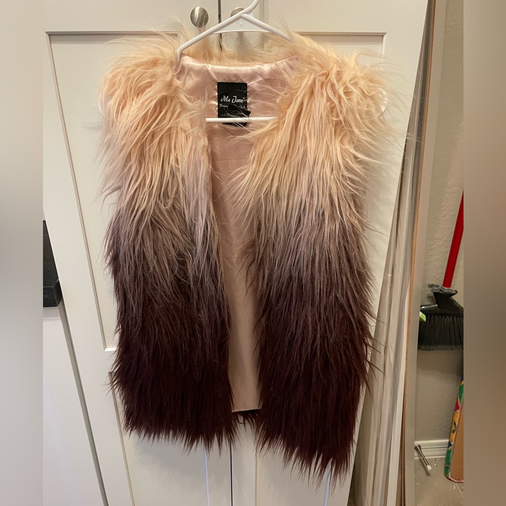 Me Jane faux fur Ombré vest. Hip length